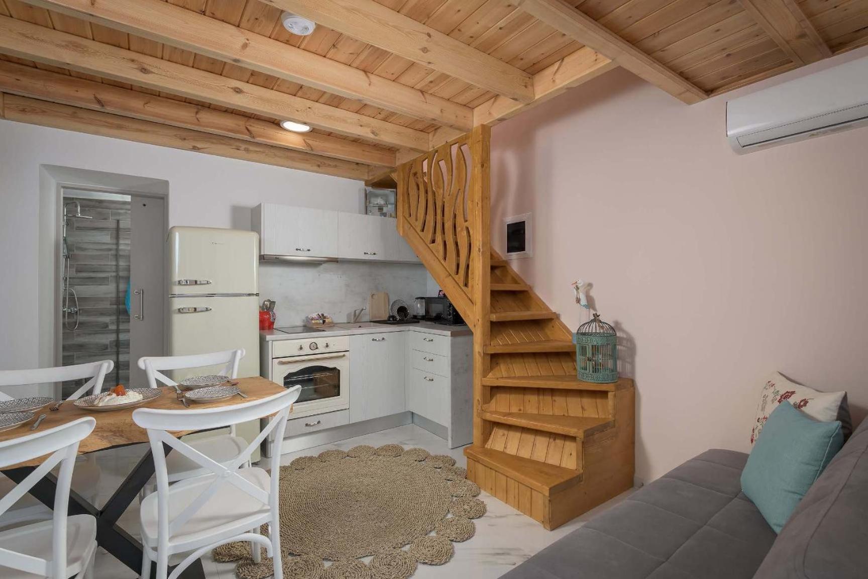Captain'S Memories Stylish Harbour Apartments Chalki Town Exteriér fotografie